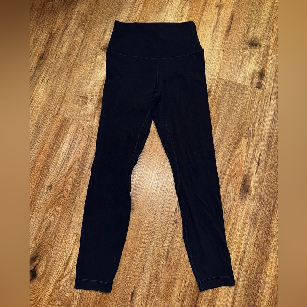 Lululemon Navy Align leggings 25" size 4